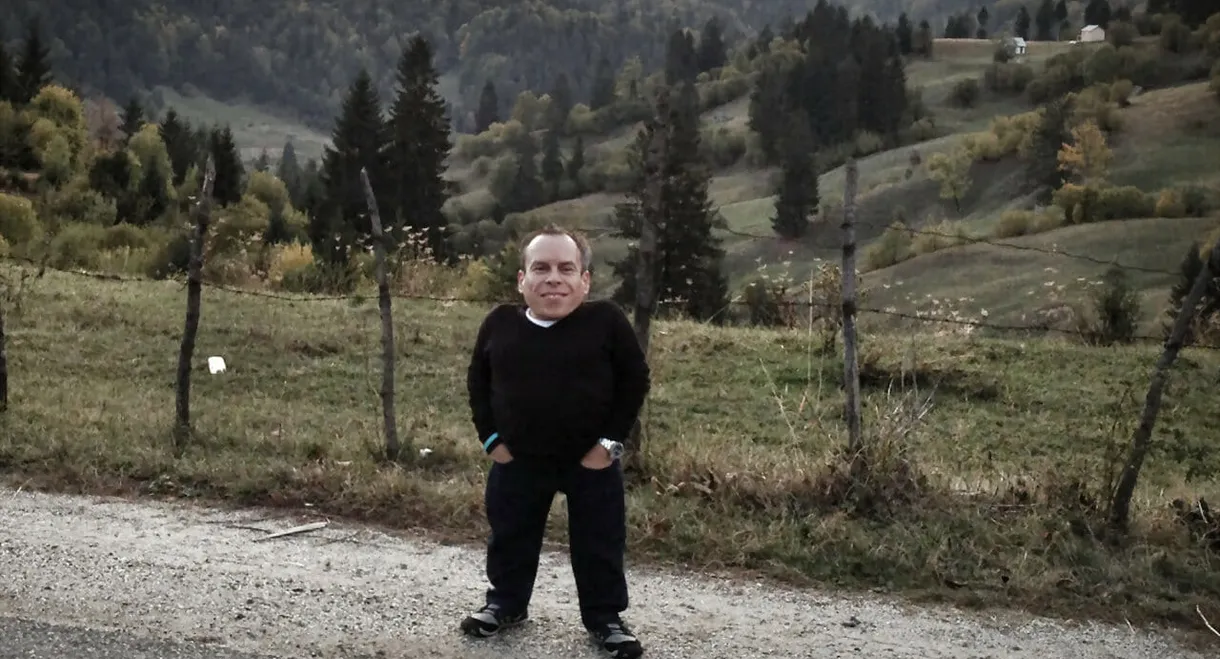 Warwick Davis: The Seven Dwarfs of Auschwitz