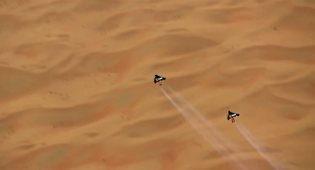 Jetman Dubai : Young Feathers