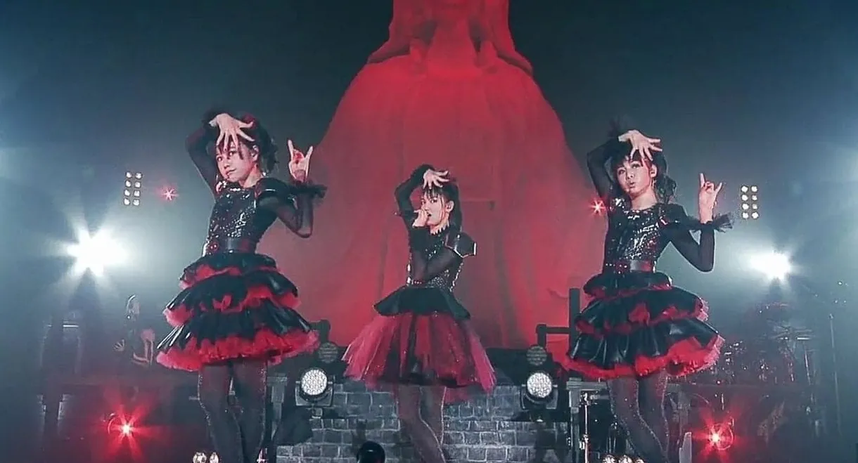 BABYMETAL - Live Legend 1999 YUIMETAL & MOAMETAL Seitansai