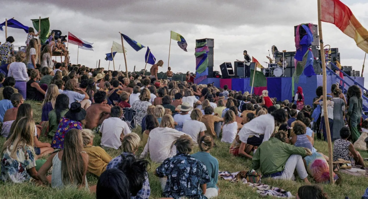 Music, Money, Madness… Jimi Hendrix Live In Maui