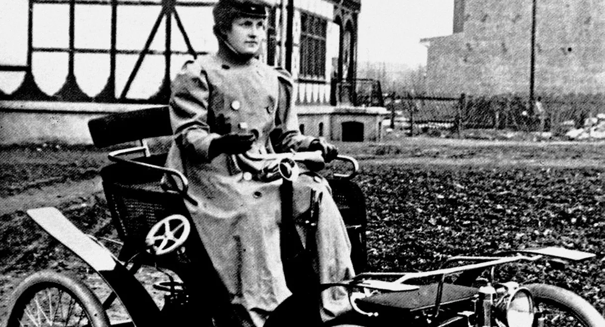 Women and Cars: The Story of an Underestimated Liaison