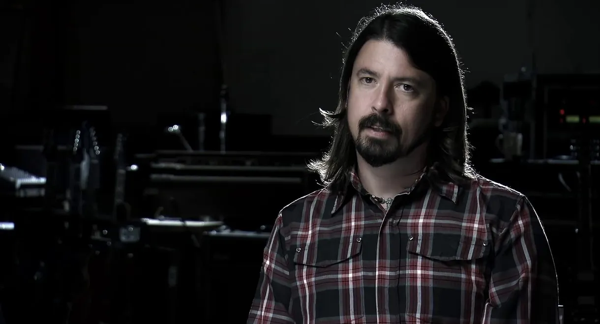 Foo Fighters: Back and Forth