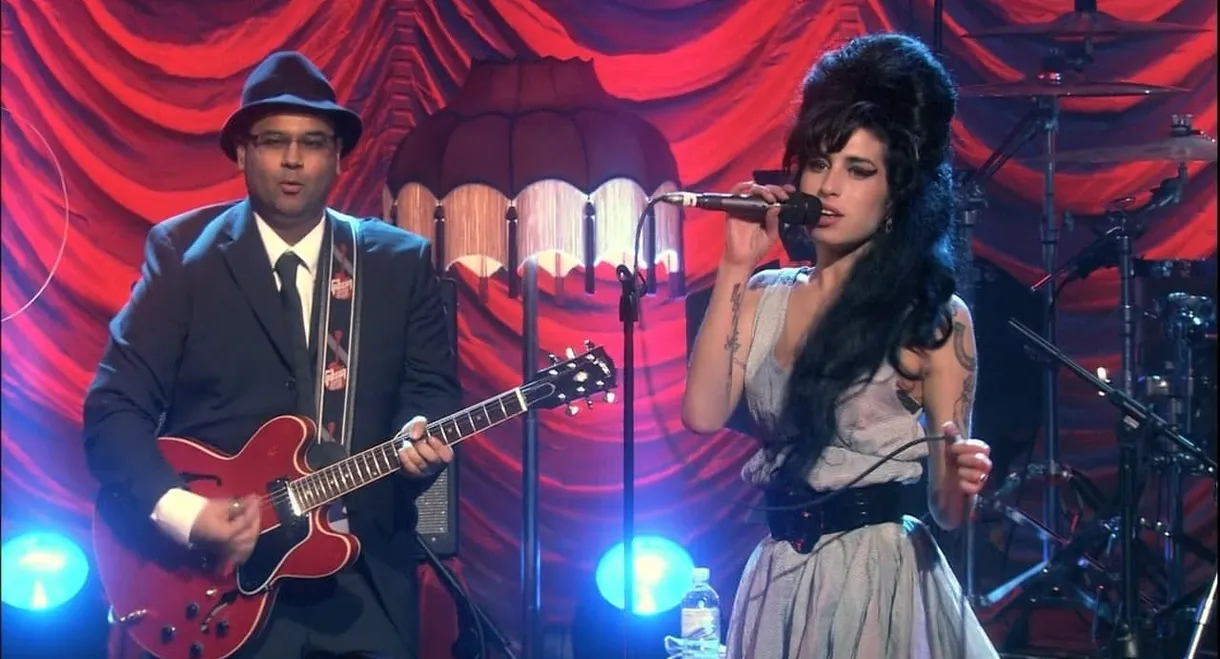 Amy Winehouse: I Told You I Was Trouble (Live in London)