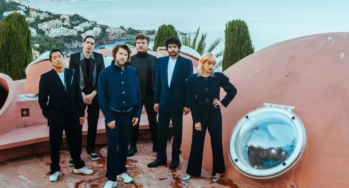 L'Impératrice au Palais Bulles