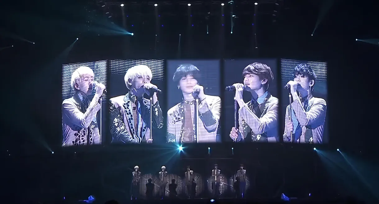 SHINee JAPAN ARENA TOUR SHINee WORLD 2013～Boys Meet U～