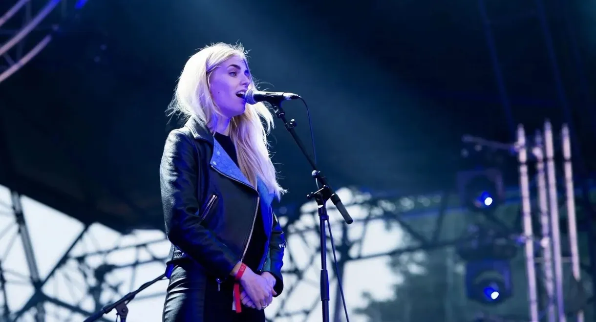 London Grammar - We Love Green Festival