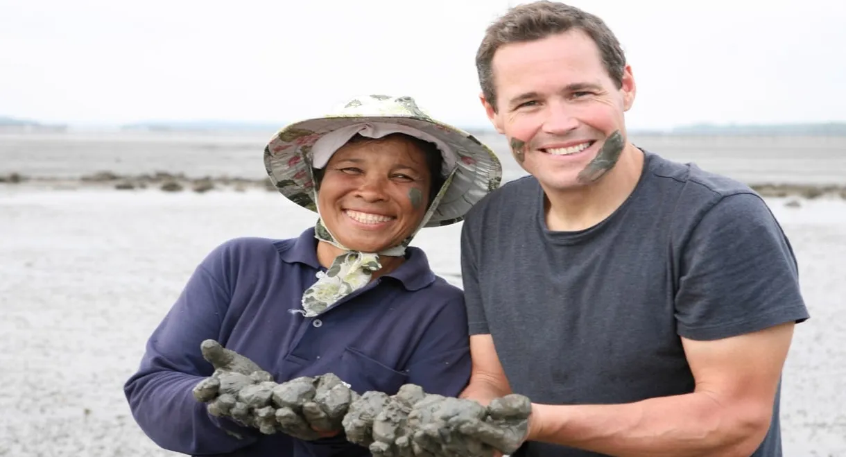 Extreme Cuisine with Jeff Corwin