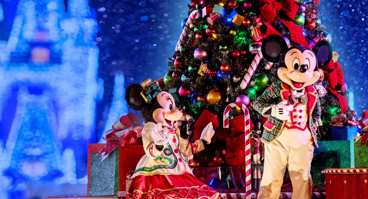 Decorating Disney: Holiday Magic