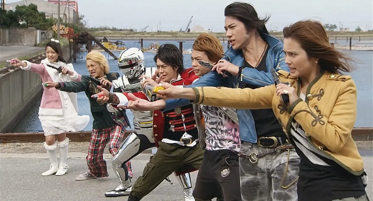 Kaizoku Sentai Gokaiger vs. Space Sheriff Gavan: The Movie