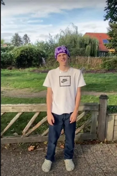 Lang (BANG BANG BANG) official Music video - Anker Issues