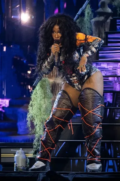 SZA: Glastonbury 2024